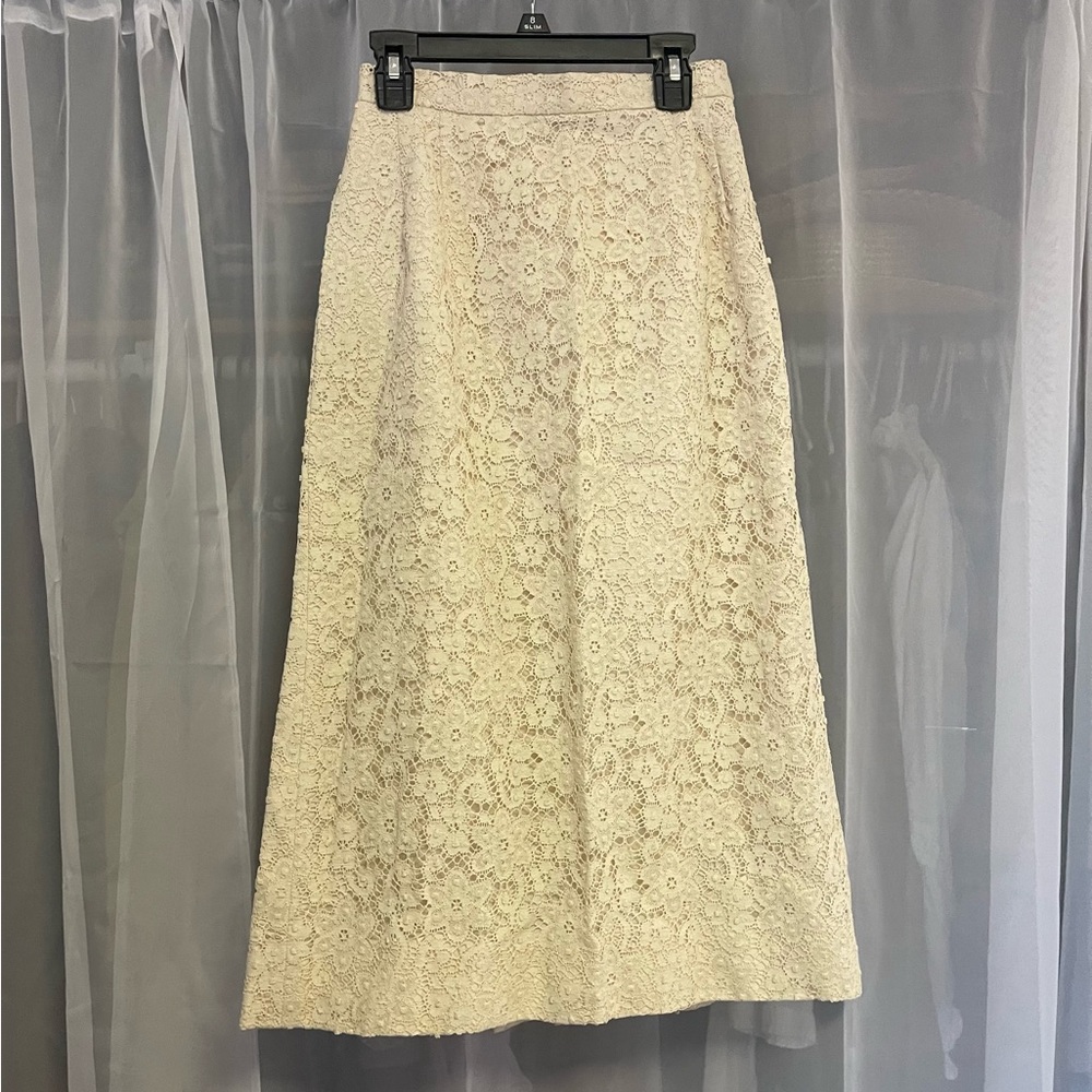 beautiful vintage lace skirt
